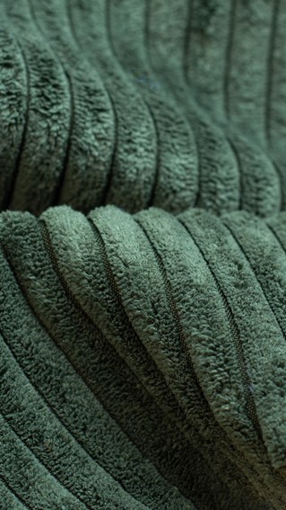 Tkanina HYPER 77 Ciemny Zielony (1 mb)