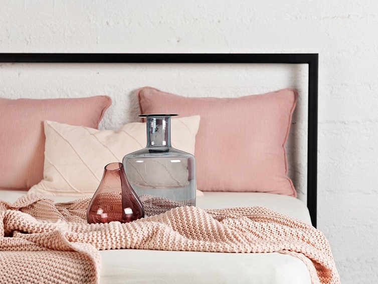 Łóżko IMAGIN Metlaowe Czarne