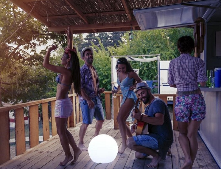 Lampa ogrodowa Buly 50 Biała, LED zasil. przewodowe