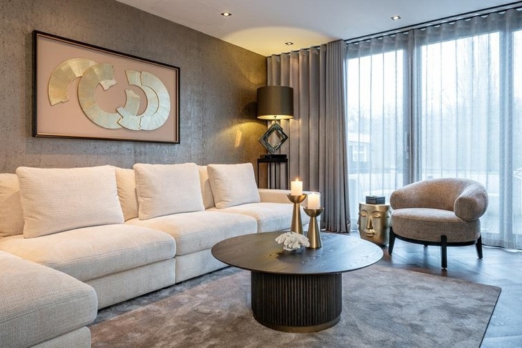 Stolik CHRISTY Fi40cm Złoty