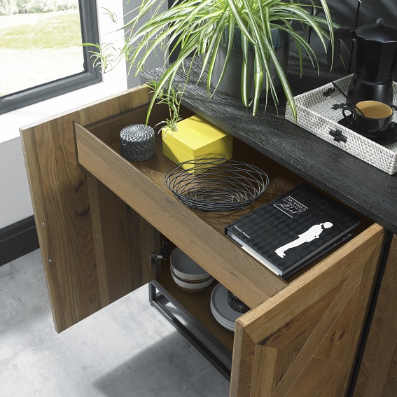 Zestaw Indus – Stół Rozkładany IN01-2 + Komoda IN20-3