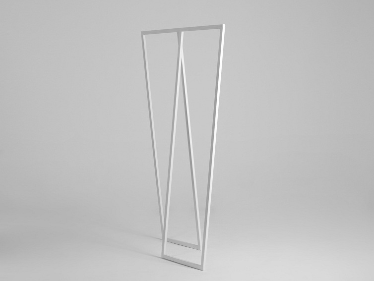 Wieszak Sabu 173 Biały