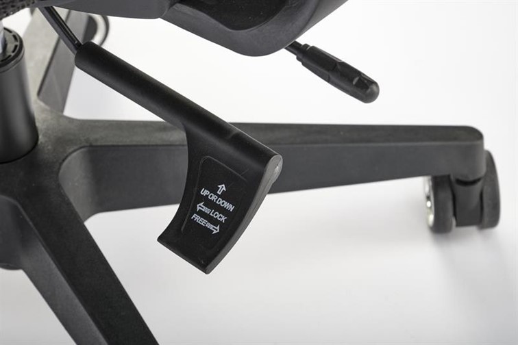 Fotel Gabinetowy GOLIAT Czarny