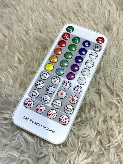 Lustro stojące Led BUNNY 240x150cm