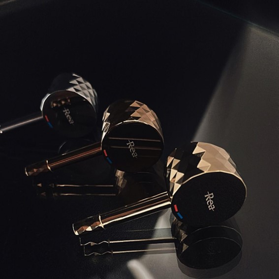 Bateria Podtynkowa LUNGO Diamond + BOX Złoty