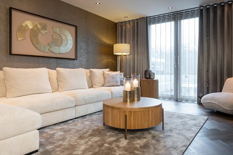 Stolik BELFORT Fi90cm Brązowy