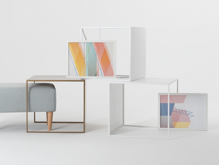 Stolik 2 Wall Metal 50x50x45 Złoty