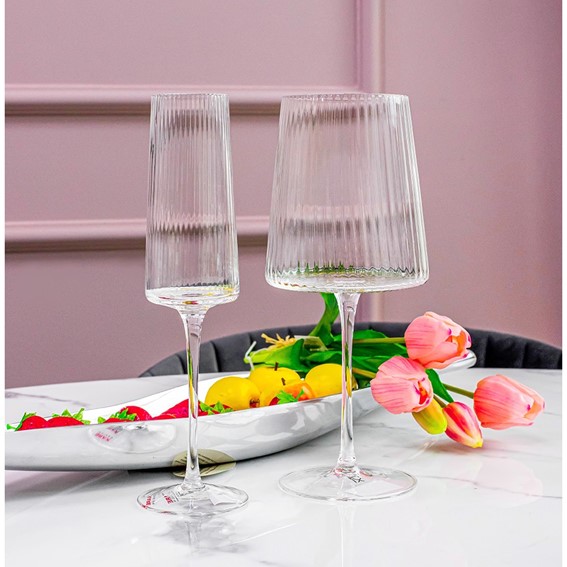 Komplet (4 szt.) Kieliszek do Wina RIFFLE 760ml Transparenty