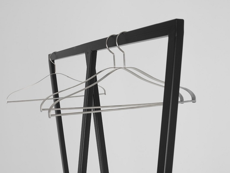 Wieszak Sabu 173 Czarny