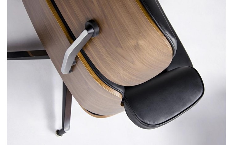 Fotel z Podnóżkiem LOUNGE HM XL Czarny/Orzech