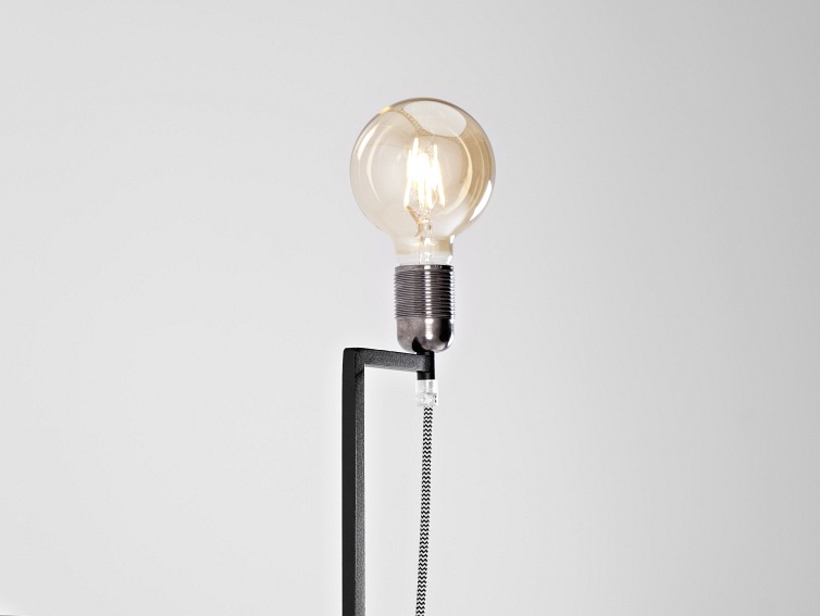 Lampa Podłogowa Strang Floor 31x166 Czarny