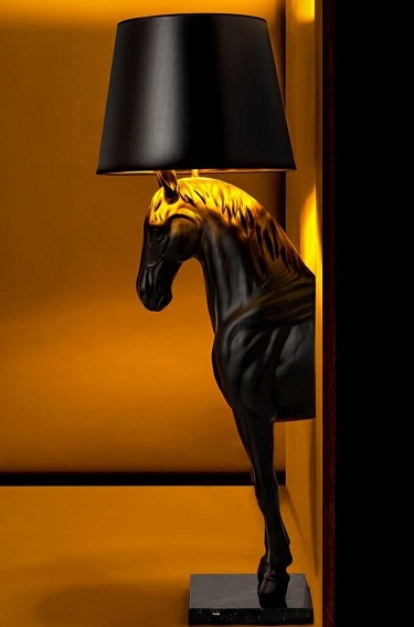 Lampa podłogowa KOŃ HORSE STAND S Czarny