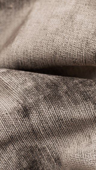 Tkanina LOTTA 43 Brązowy (1 mb)