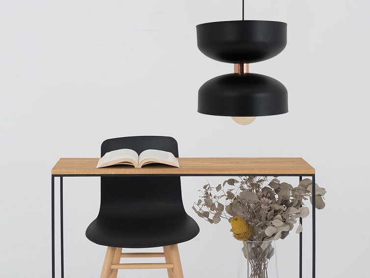 Lampa wisząca WOMAN L – czarny