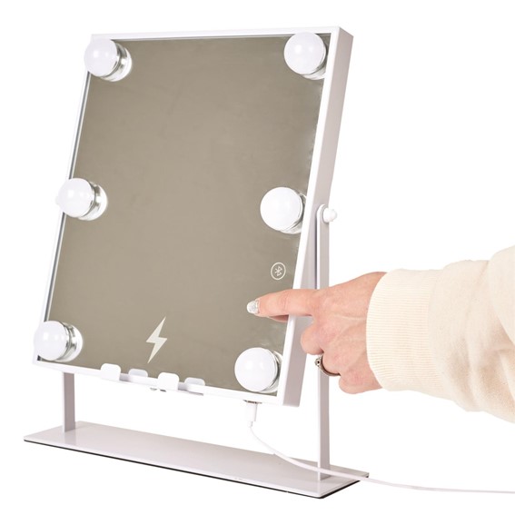 Lustro LED Z GŁOŚNIKIEM I ŁADOWARKĄ