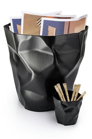 Kosz na śmieci PLAST czarny