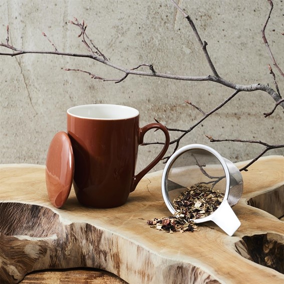 Kubek MIRA  z Zaparzaczem i Pokrywką Pomarańczowy