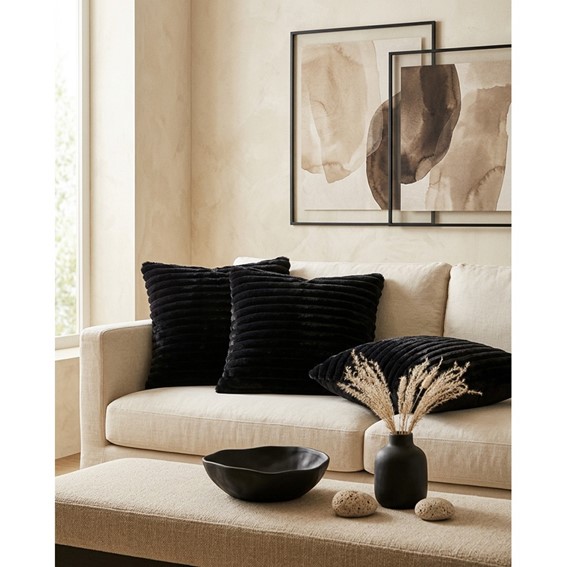 Poduszka Dekoracyjna SHP LINE 43x43cm Czarny