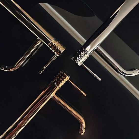 Bateria Umywalkowa Niska LUNGO DIAMOND Chrom