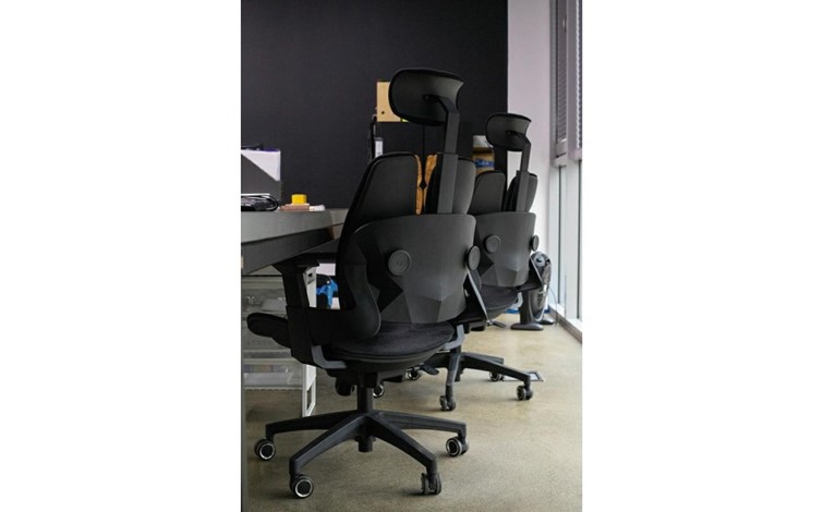 Fotel Biurowy VENTILER Czarny