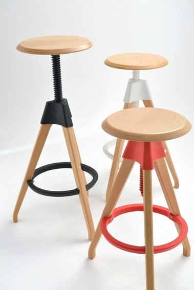 Hoker TOM czarny - polipropylen, drewno bukowe