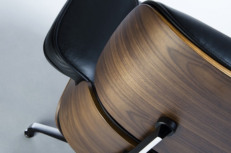 Fotel LOUNGE Czarny Z Podnóżkiem Orzech Skóra Naturalna