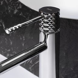 Bateria Umywalkowa Wysoka LUNGO DIAMOND Chrom