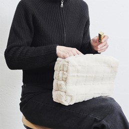 Kosmetyczka Futrzana Kremowy