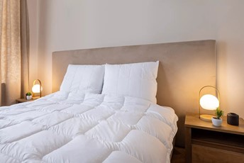 Poduszka ANTIBACTERIAL 70x80 Biały